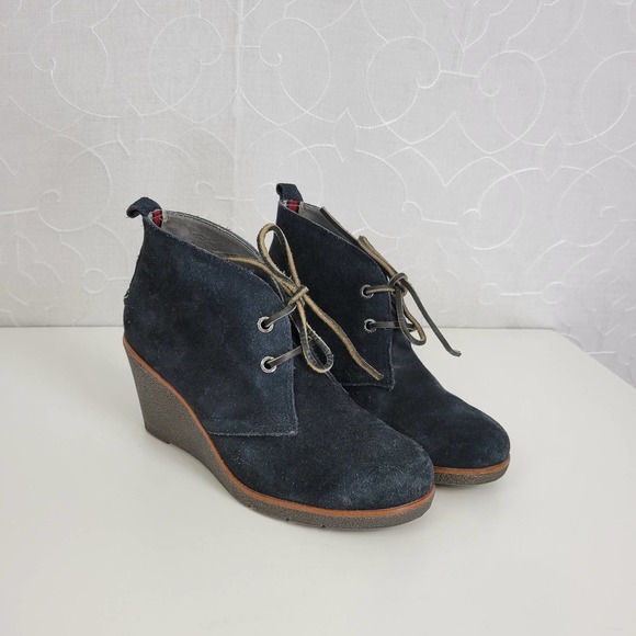 Sperry Womens Boots Size‎ 6.5 Black Suede Round Toe Lace Up Wedge Heels - Picture 1 of 9